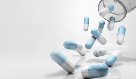 Dental Implants For Heart Patıents And Those On Blood Thınners