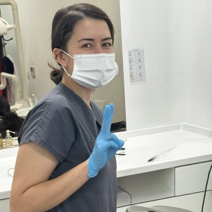 Ezgi Yazar - cerrahi - YeniDiş Klinik